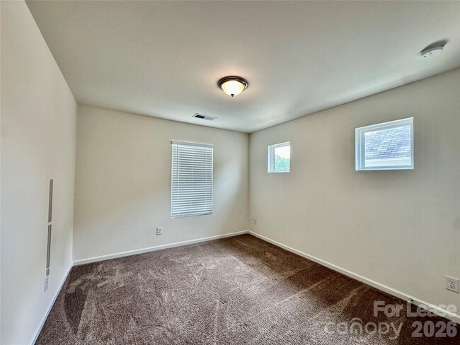 Building Photo - 8116 Ramsburg Dr