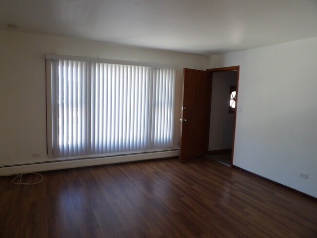 Building Photo - 4601 Forest Ave