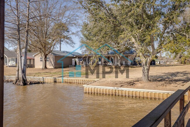 Building Photo - 1589 Terral Island Rd