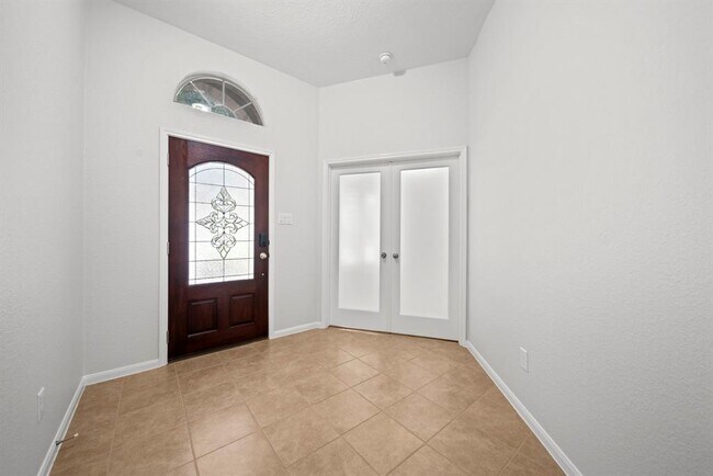 Building Photo - 1055 Forest Haven Ct