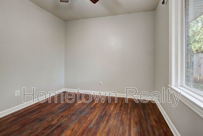 Building Photo - 2200 Downing St