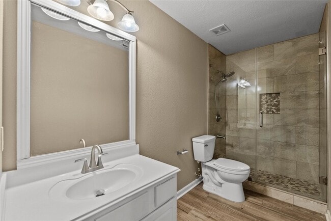 Building Photo - 542 Cedar Branch Dr