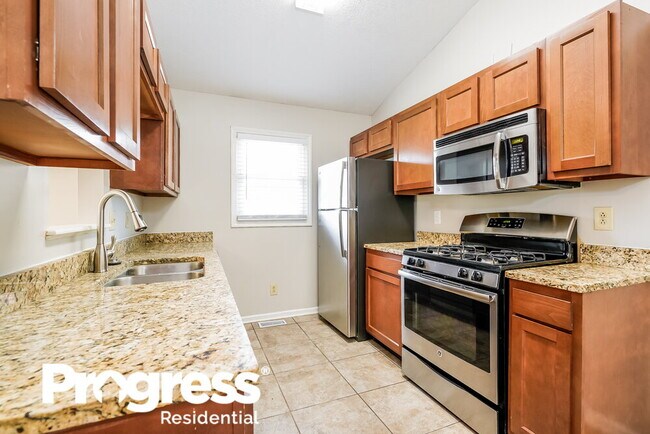 Building Photo - 451 Meadowlark Dr