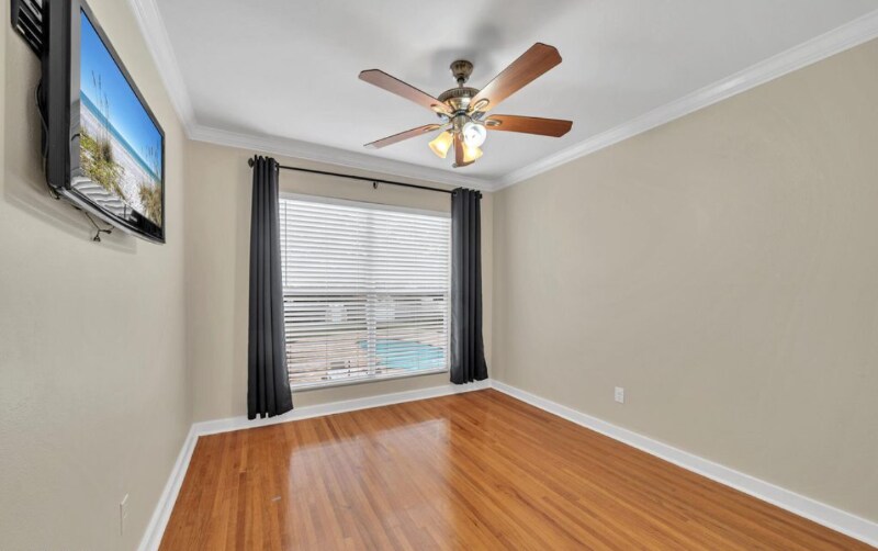 Building Photo - 536 Benning Dr