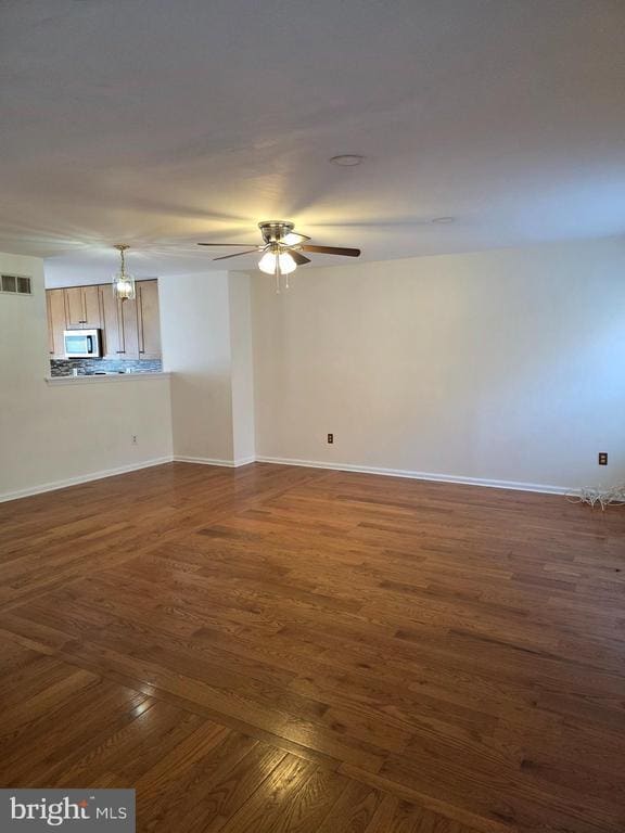 Building Photo - 529 Schooner Way