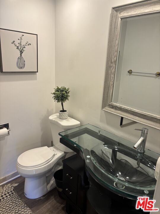 Building Photo - 7250 Franklin Ave