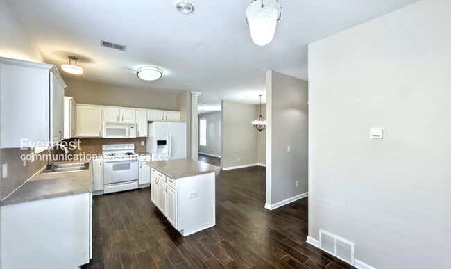 Building Photo - 1271 Fleets Harbor Dr