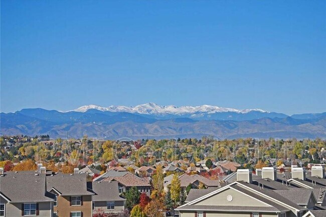 Building Photo - 10176 Park Meadows Dr
