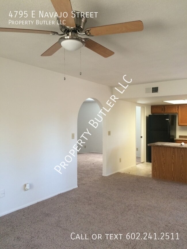 Building Photo - 4795 E Navajo St