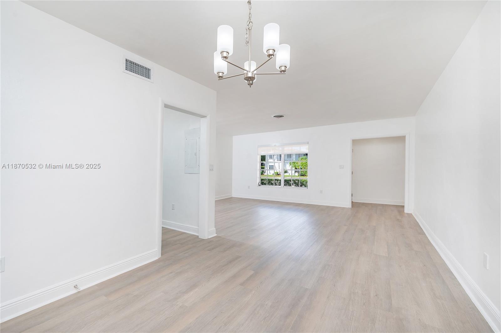 Building Photo - 3091 S Le Jeune Rd