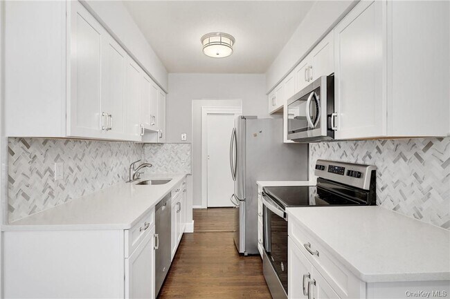 Primary Photo - 114 Nottingham Rd