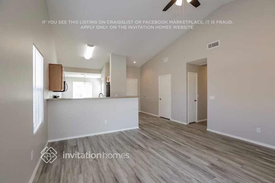 Building Photo - 6224 S 20th Gln