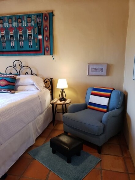 Building Photo - 28 San Marcos Rd W