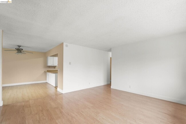 Building Photo - 981 Cheryl Ann Cir