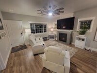 Building Photo - 1645 Island View Dr