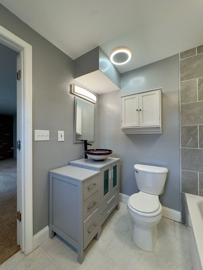 Building Photo - Charming 4 Bedroom/2 Bathroom Home with Large Backyard in Randallstown, MD!