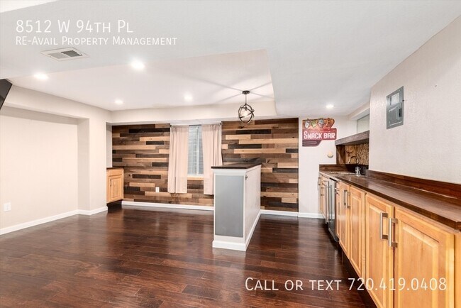 Building Photo - 8512 W 94th Pl