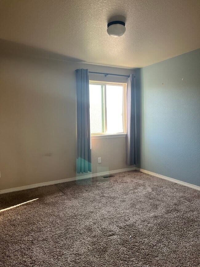 Building Photo - 964 Pyxis Dr