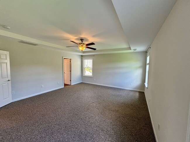 Building Photo - South AVL - Beautiful, Spacious, Versatile...
