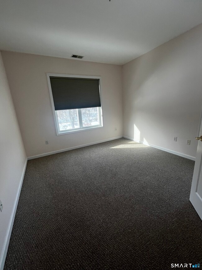 Building Photo - 105 Richards Ave