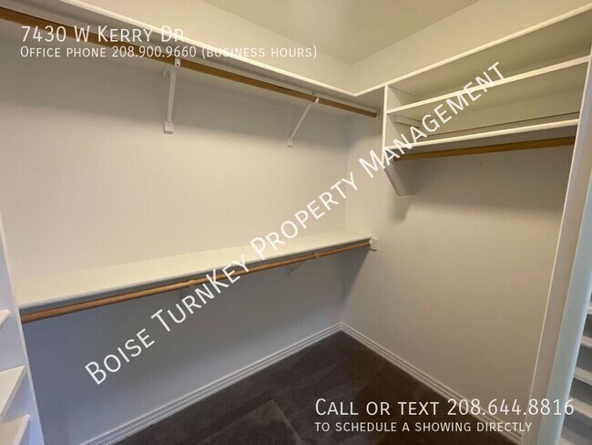 Building Photo - 7430 W Kerry Dr