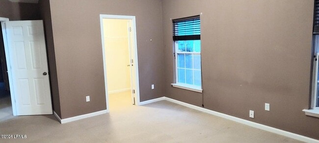 Building Photo - 17 Harbison Pl