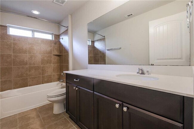 Building Photo - 7220 Longford Trail