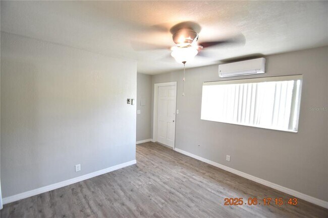 Building Photo - 302 Danube Ave