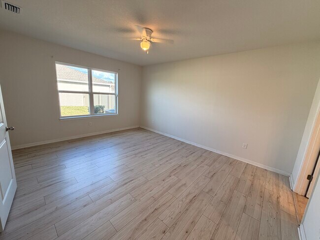 Building Photo - 17930 Turning Leaf Cir