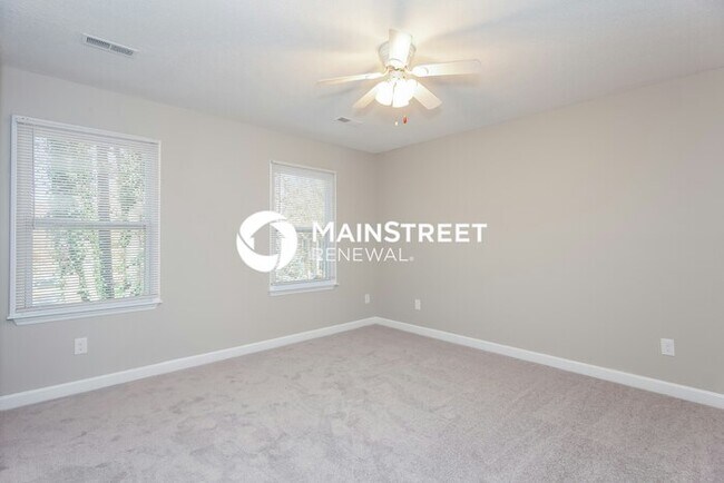 Building Photo - 3 Bedroom Pet-Friendly Home in Cornelius, NC with Main Street Renewal