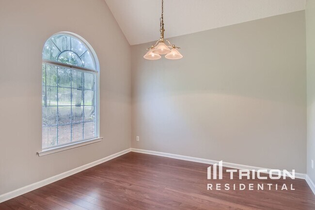 Building Photo - 219 Cobblestone Cove