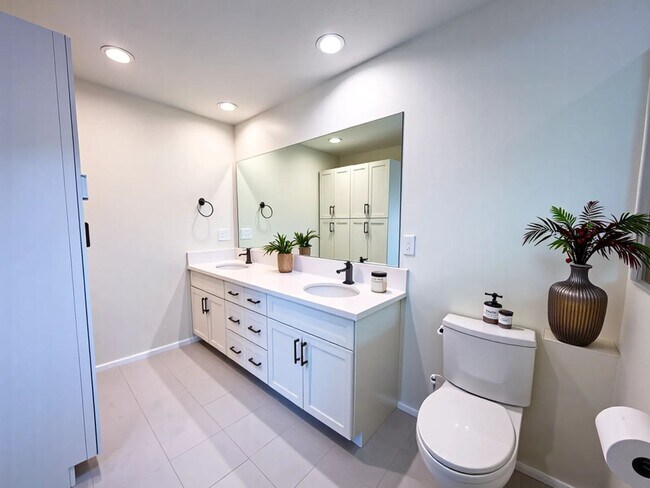 Building Photo - 401 Kawainui St