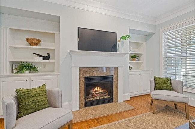 Building Photo - 2763 Durham Dr NE