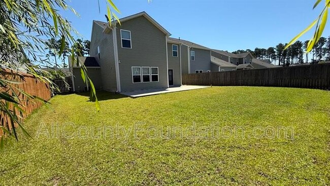 Building Photo - 340 Dunlin Dr