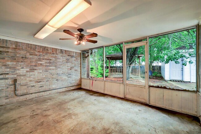 Building Photo - 12534 Millbanks Dr