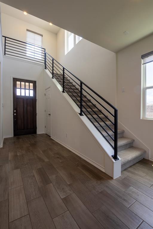 Building Photo - 13500 Feldspar Dr
