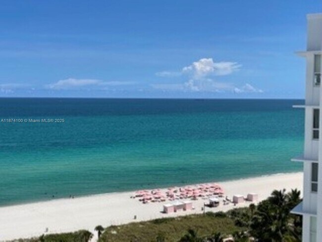 Primary Photo - 5001 Collins Ave