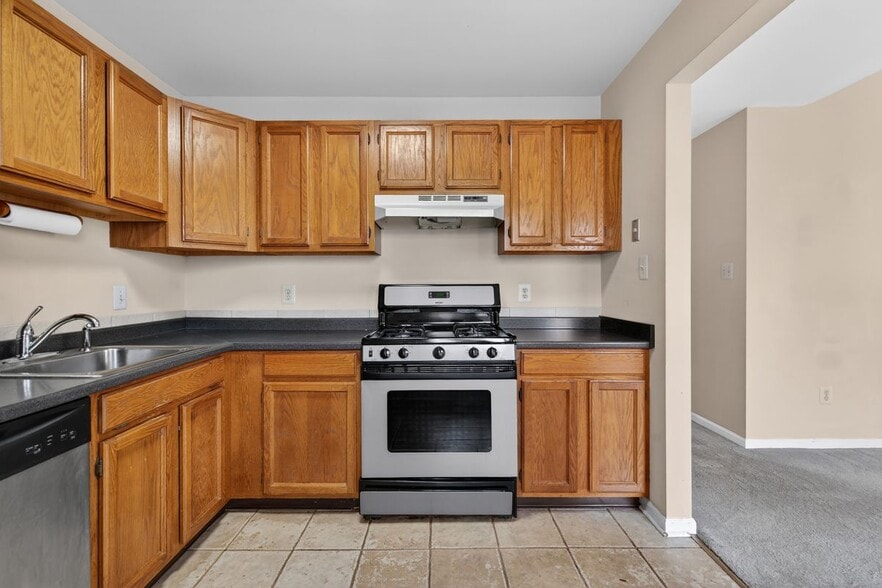 Building Photo - 4202 Waltham Ct