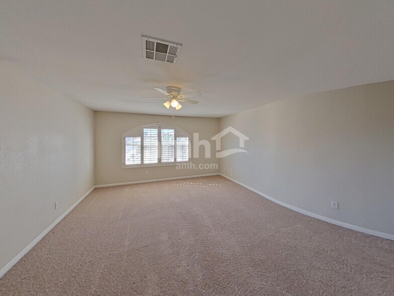 Building Photo - 2696 Pala Dura Dr