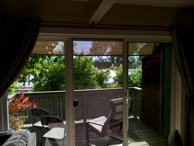 balcony and lake - 1014 La Terrace Cir