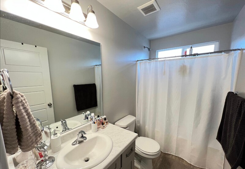 Building Photo - 5233 W Cannavale Ln