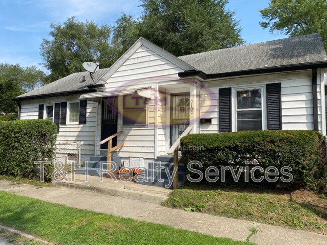 Building Photo - 2102 E 46th St