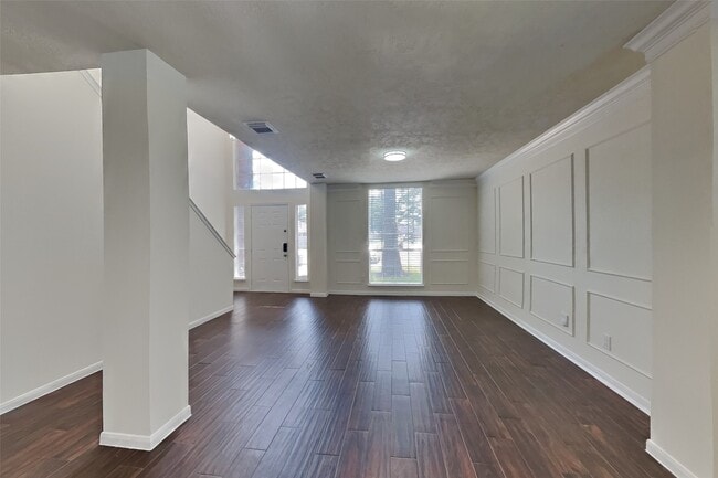 Building Photo - 3746 Havenmoor Pl