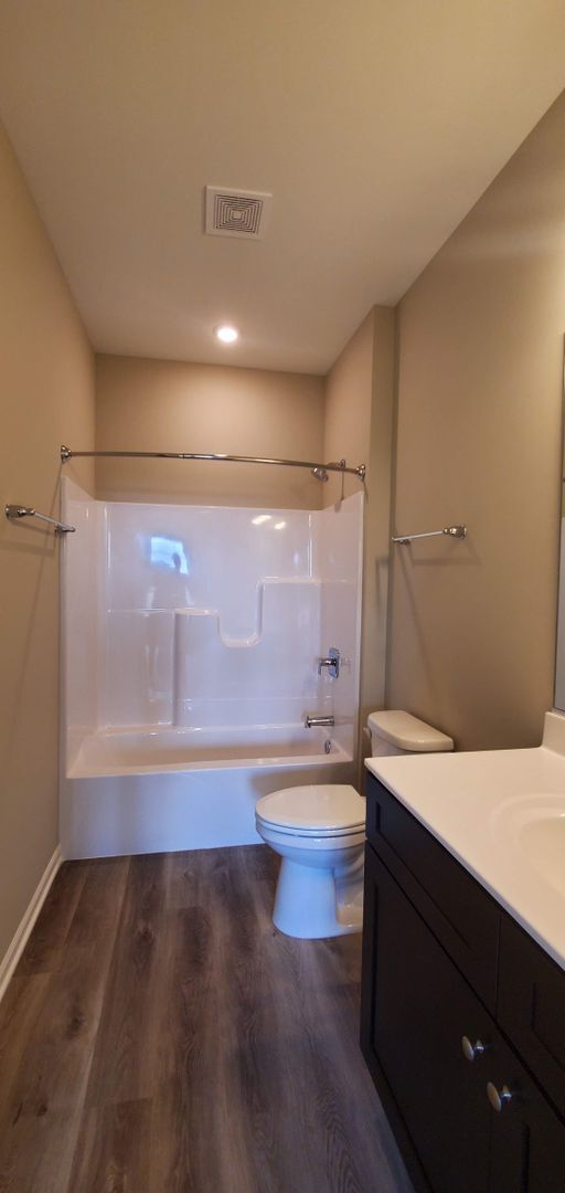 Building Photo - 511 Timber Pointe Dr