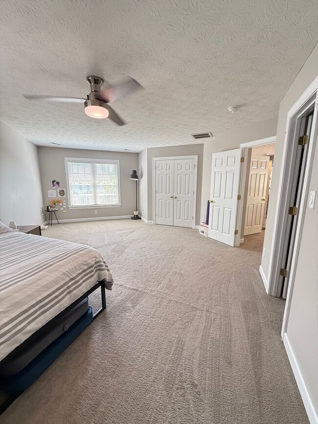 Building Photo - The Greenlands