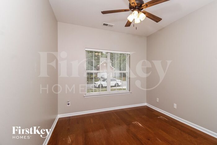 Building Photo - 6003 Brookstone Ridge Dr