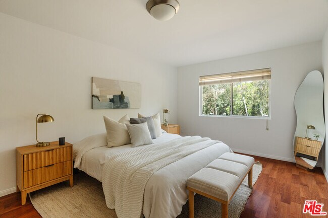 Building Photo - 2700 Cahuenga Blvd
