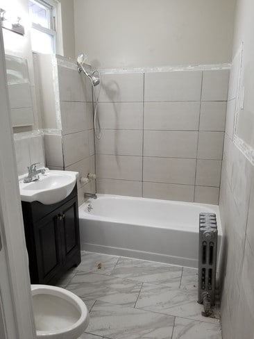 Building Photo - 86 Fuller Pl