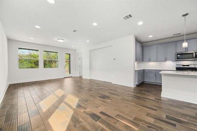 Building Photo - 15202 Kookaburra Path