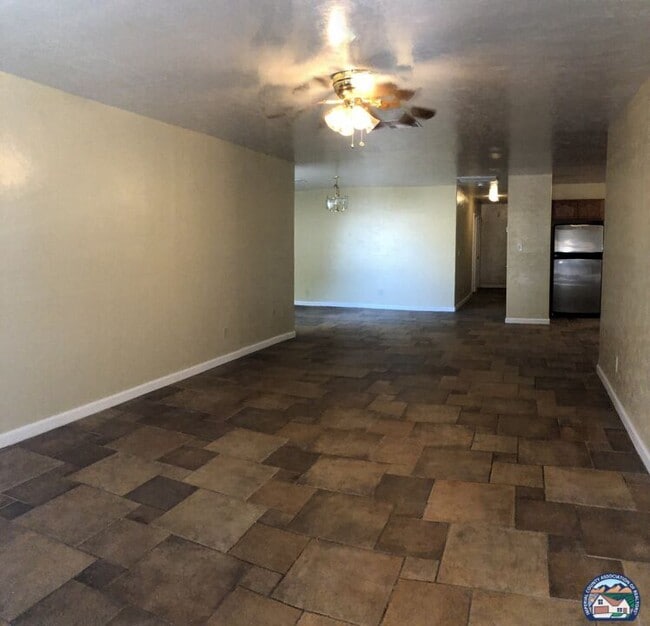 Building Photo - 310 A St